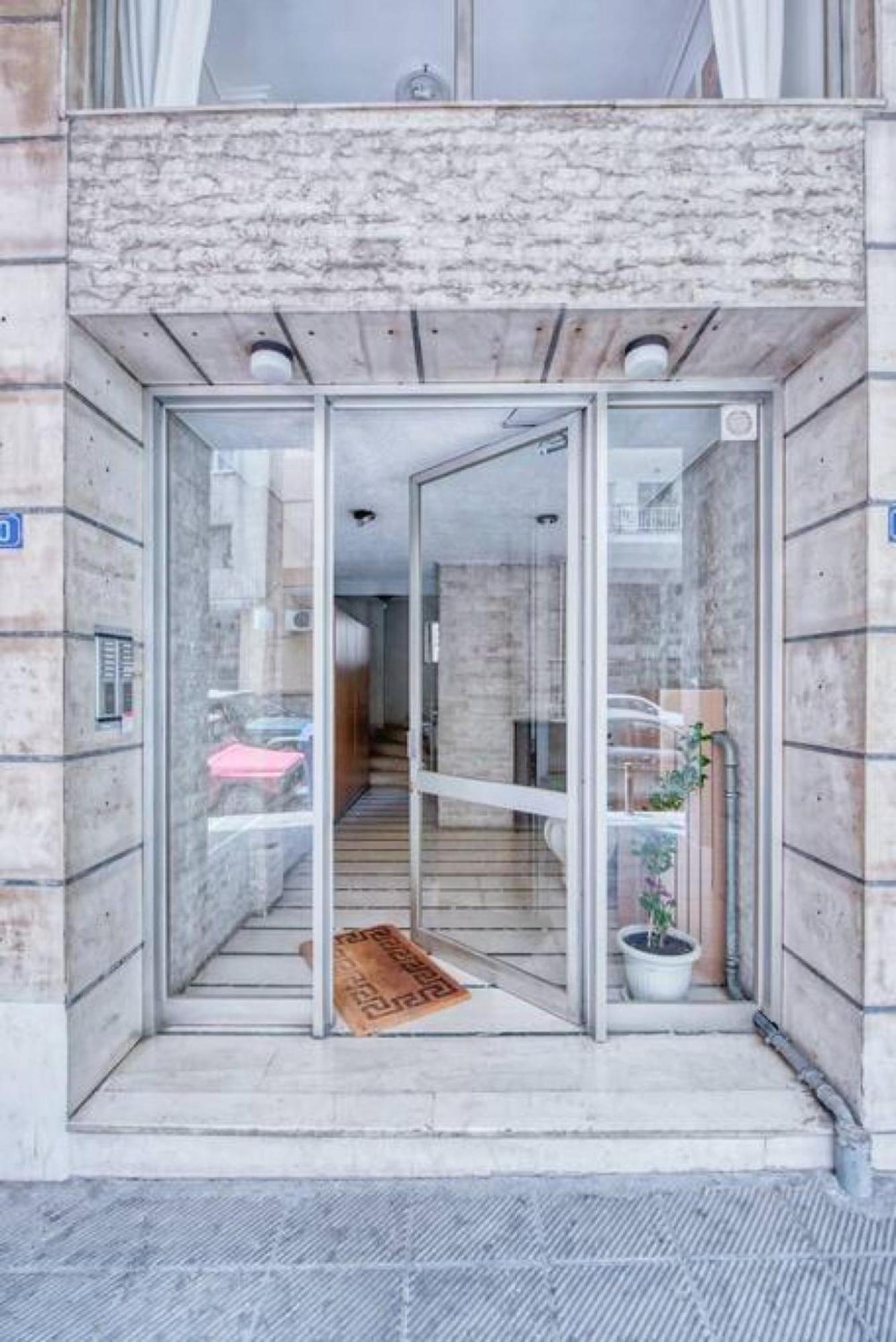 Muse A Dreamy And Fresh New Apartment Atenas Exterior foto